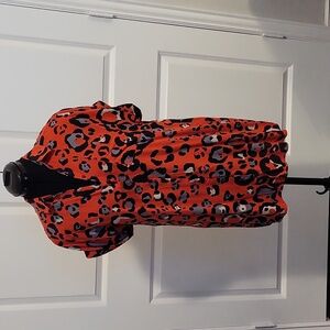Como Vintage Red Leopard Long Blouse, Sz. M